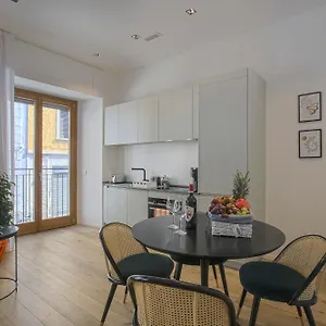 Chic Luxury Apartments-hosted By Sweetstay Апартаменты Милан