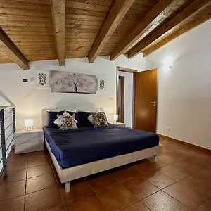 la-casa-nel-porto.sicilyhotelsitaly.net/