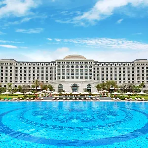 Vinpearl Discovery Rockside Курортный комплекс Нячанг